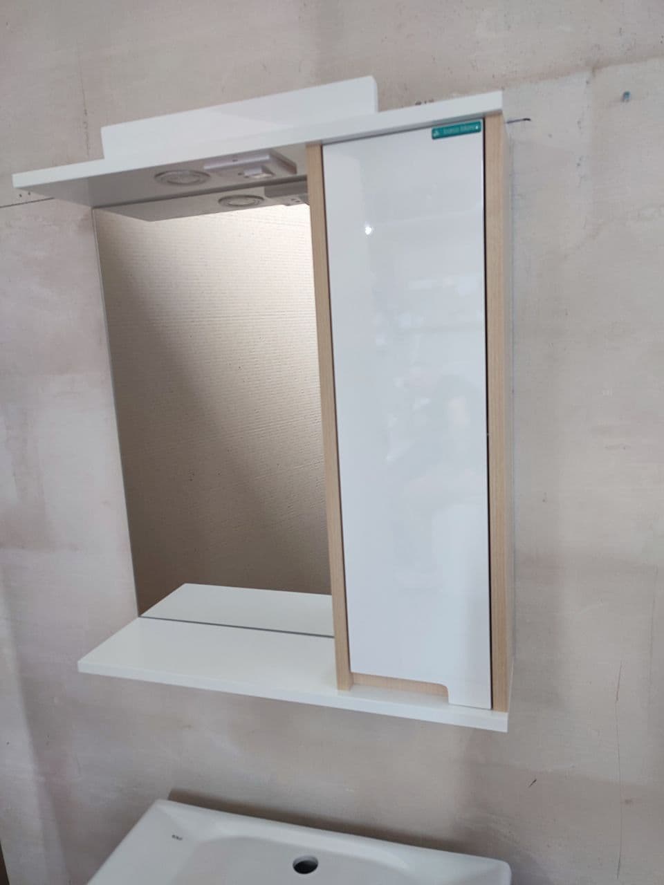 Дзеркало 1-60 Альфа вєнгє світлий